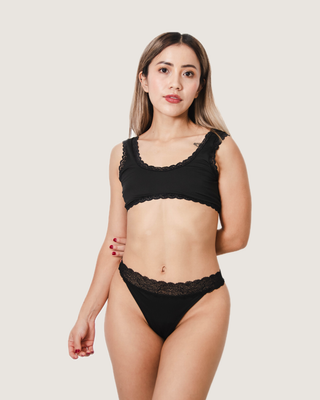 Tanga con cintura de encaje
